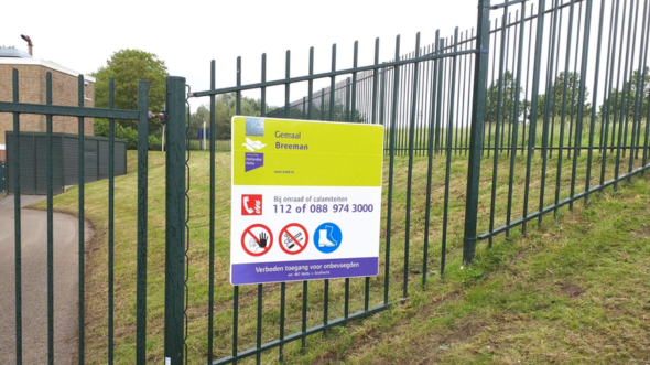 Veilige en duidelijk bebording voor zuiveringen, rioolgemalen, werven en oppervlaktegemalen